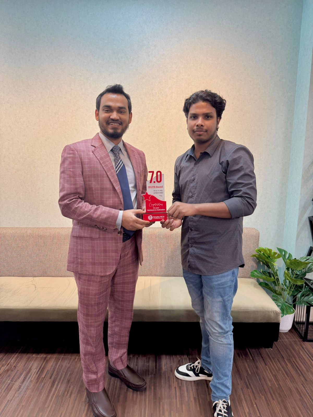 IELTS student achieving Band Score 7 in Online Batch