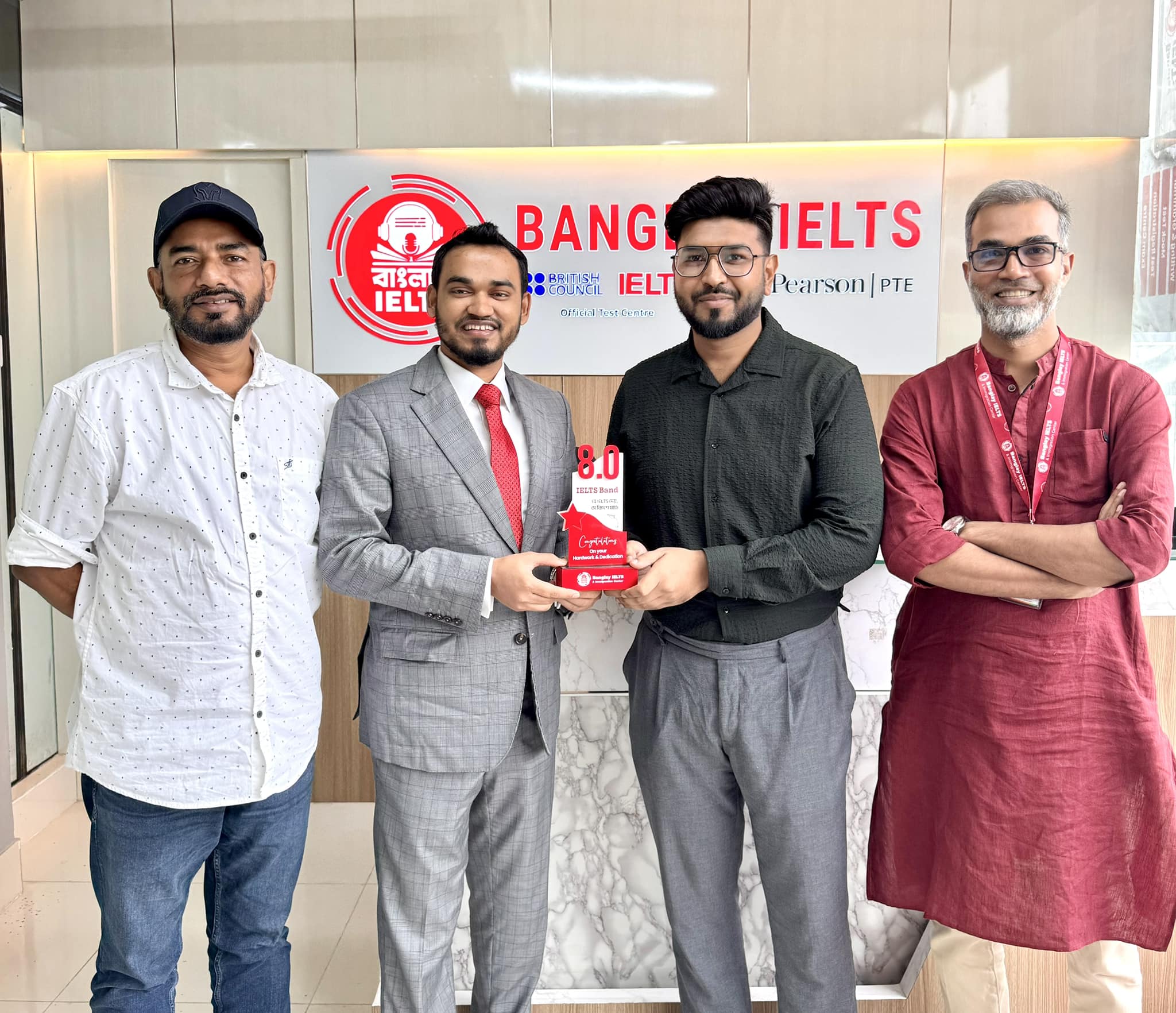 IELTS student achieving Band Score 8 in Online Batch